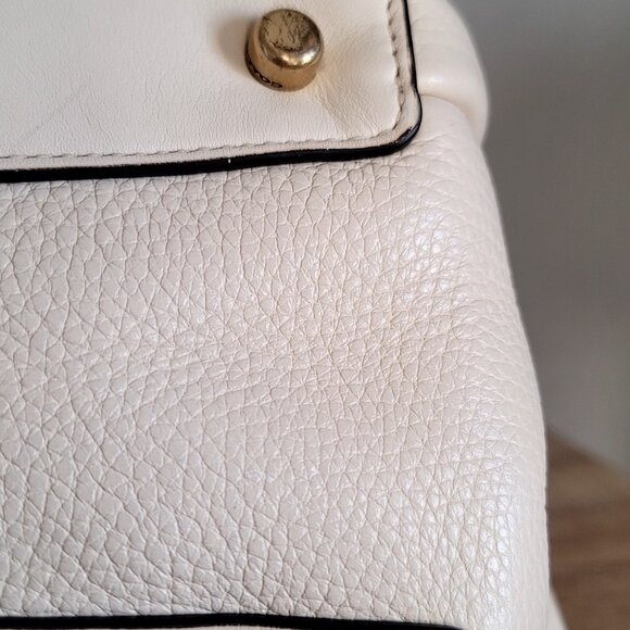 Coach Snakeskin Harmony 1941 Hobo - Picture 10 of 16